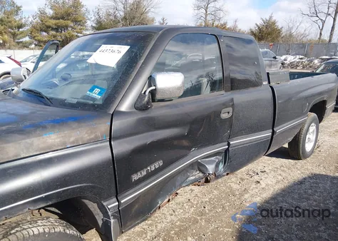 1997 Dodge Ram 1500 St z USA, uszkodzony, nr VIN 3B7HC13Z7VM540458